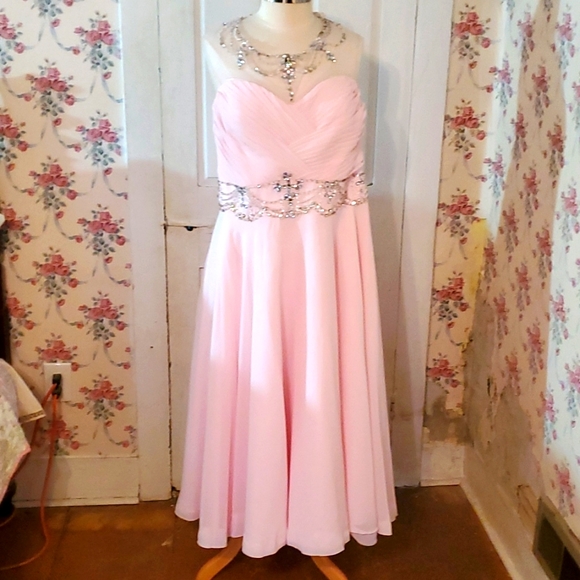 Light In The Box Dresses Light In The Box Pink Beaded Tea Length